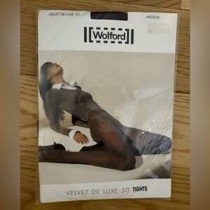 Wolford Velvet De Luxe 50 Tights Color: Barolo